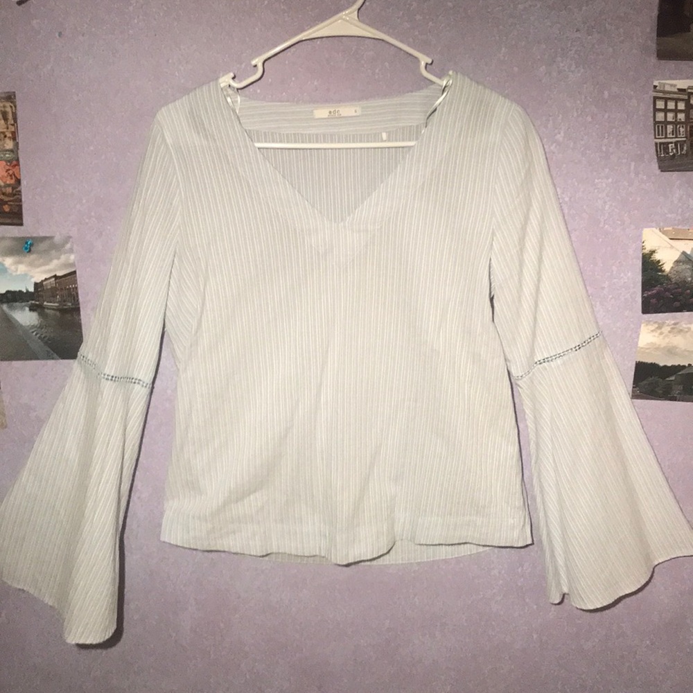 NWOT Bell bottom stripped shirt